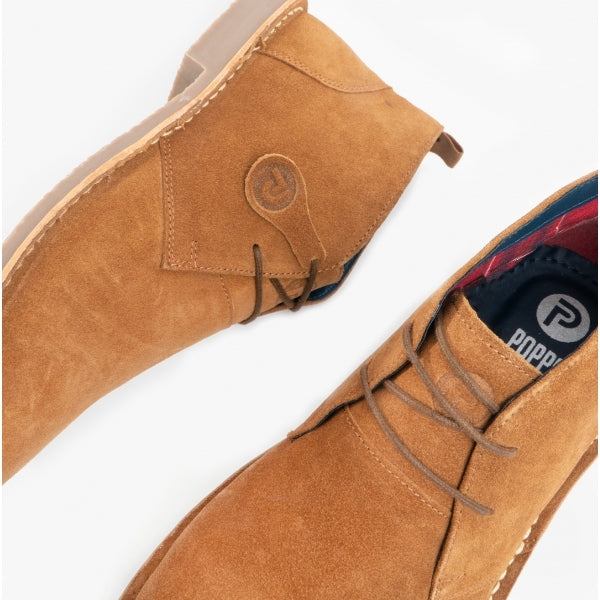 Popps VESPA Unisex Desert Boots in Cognac, close-up of the boot tops showing the checked lining
