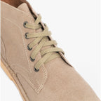 Roamers M468TS Mens 5 Eyelet Desert Boots in Dark Taupe, close-up of the laces and eyelets