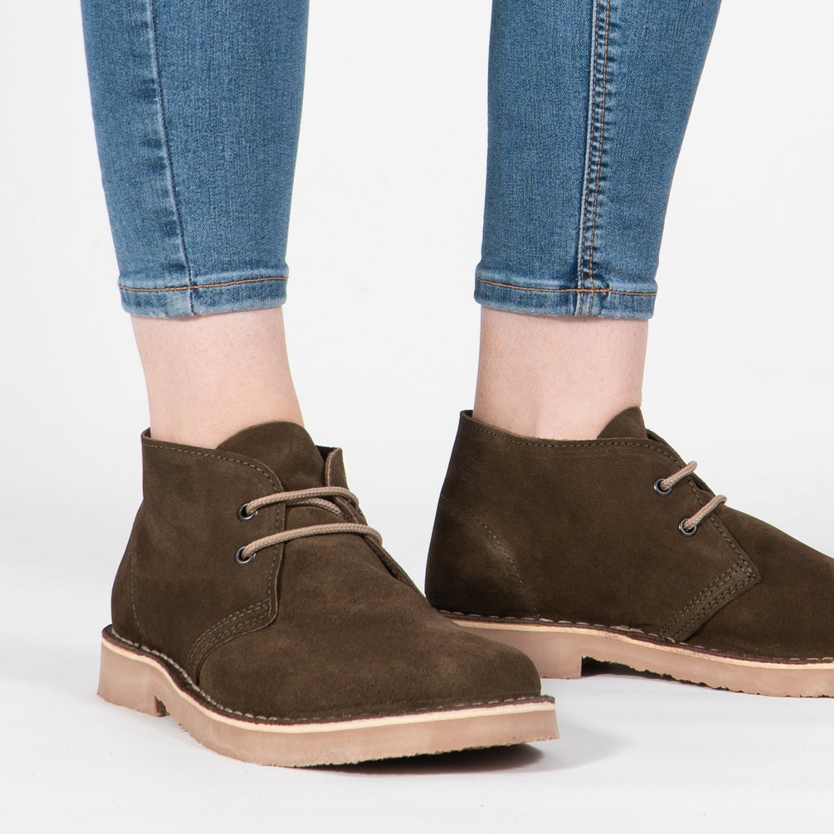 Roamers ROUND TOE Unisex Desert Boots in Khaki, worn with blue jeans, pair shown from the front