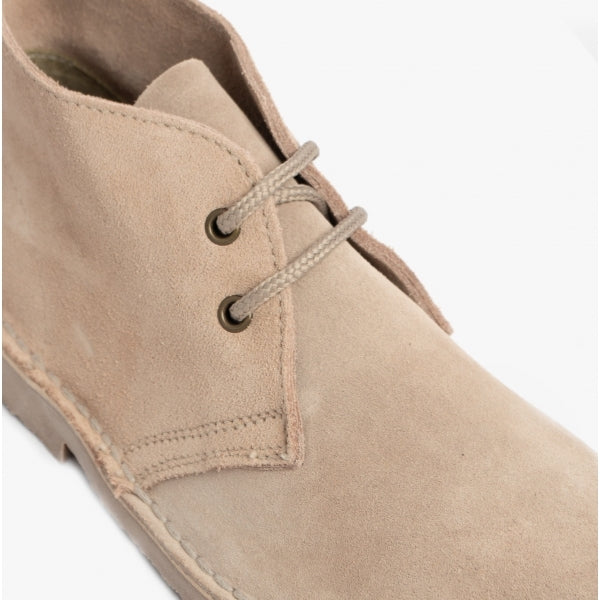 Roamers MACIE Womens Desert Boots in Taupe, close-up of the laces and eyelets